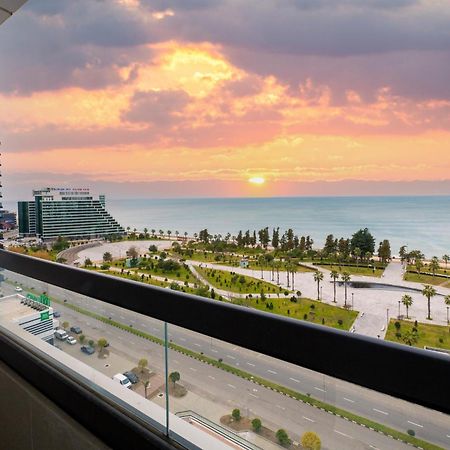 The Grandeur Hotel Батумі Екстер'єр фото