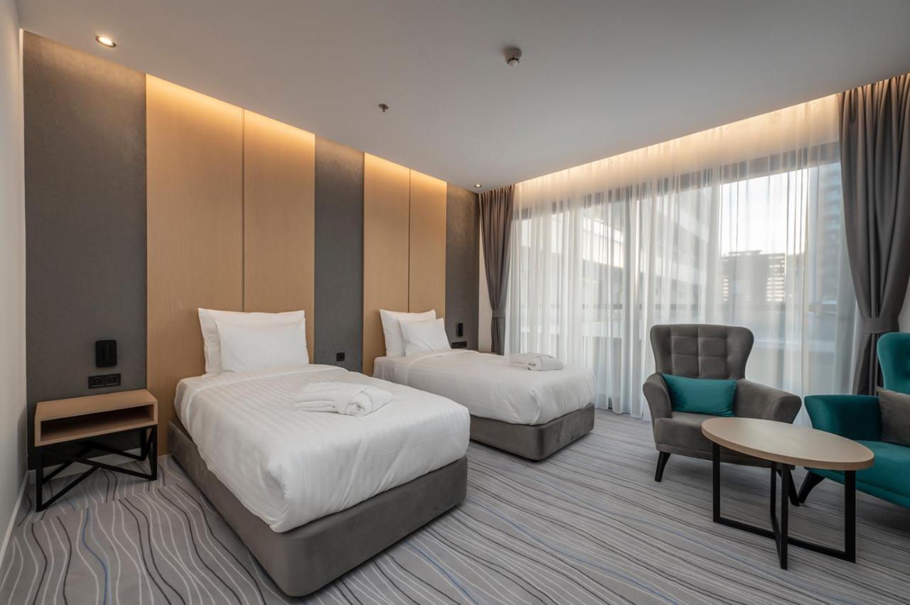 The Grandeur Hotel Батумі Екстер'єр фото