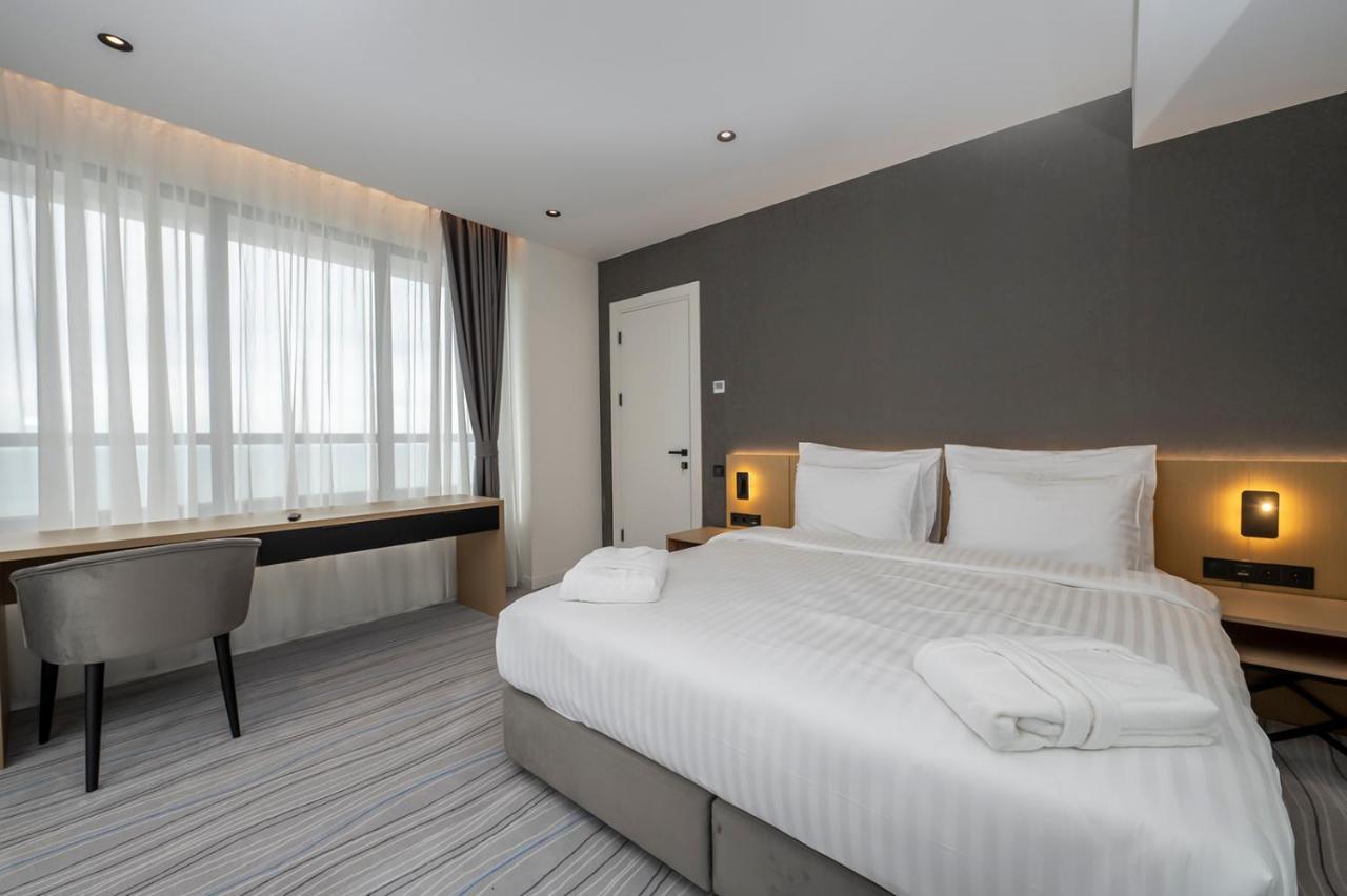 The Grandeur Hotel Батумі Екстер'єр фото