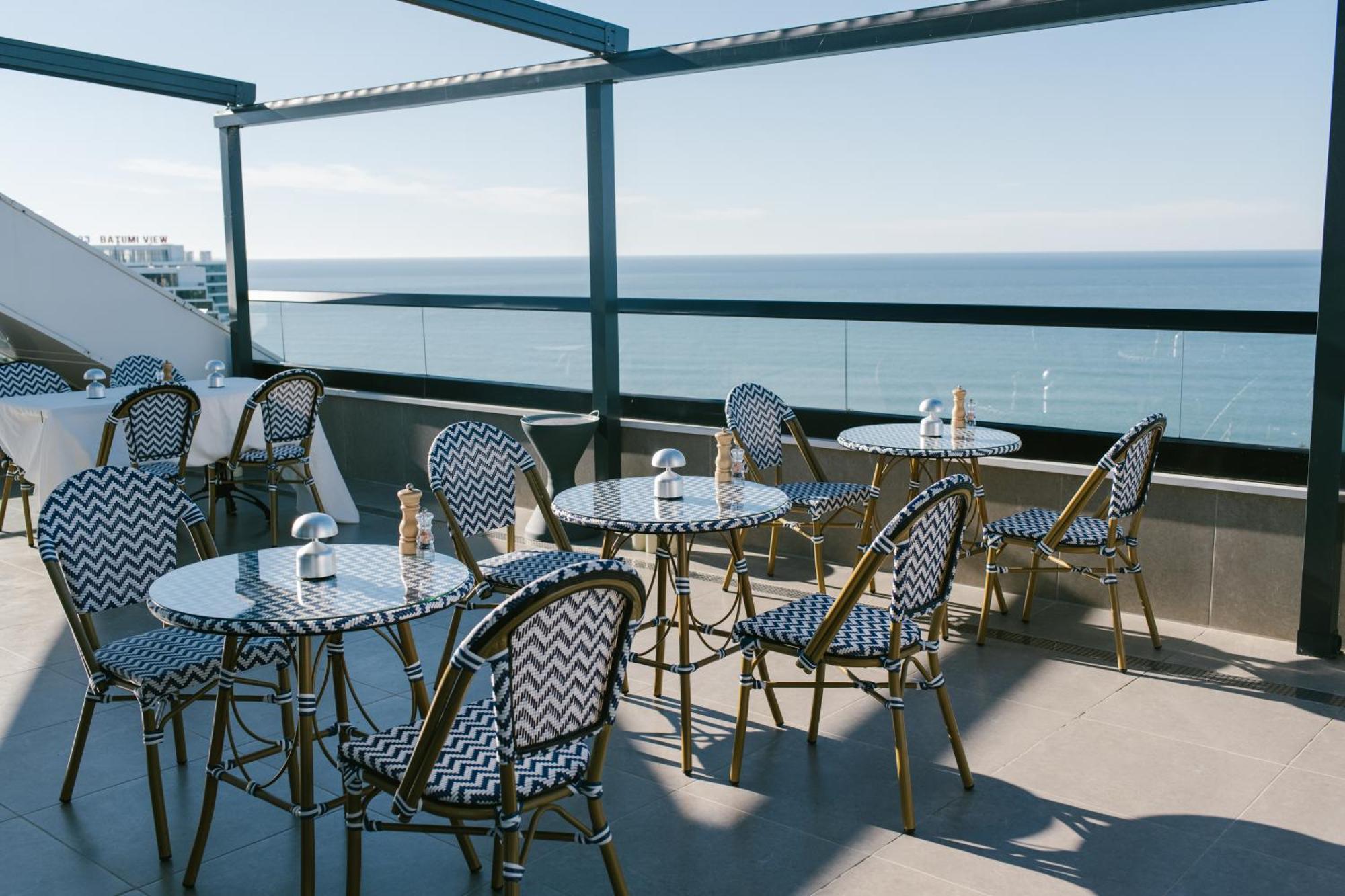 The Grandeur Hotel Батумі Екстер'єр фото