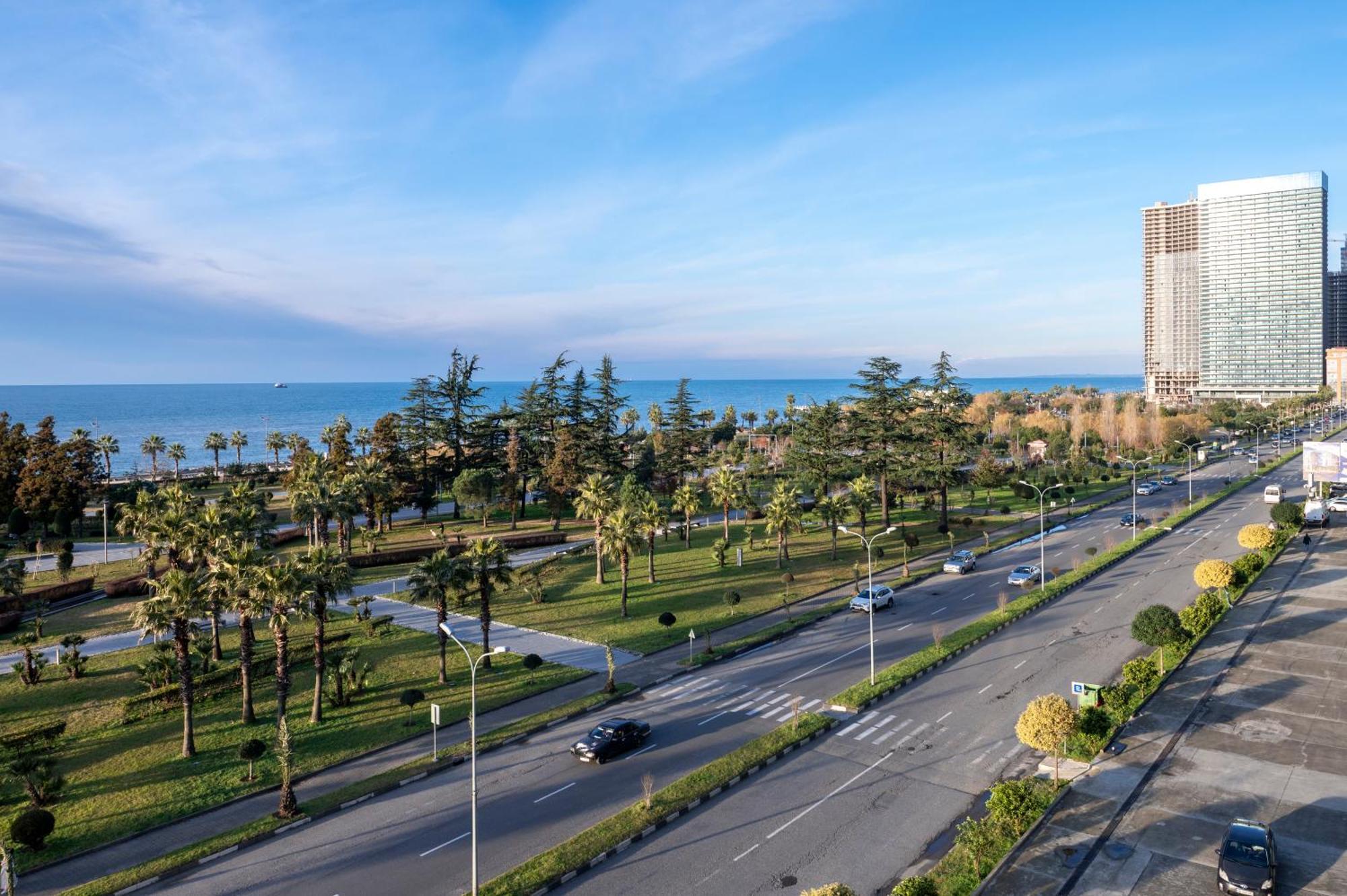 The Grandeur Hotel Батумі Екстер'єр фото