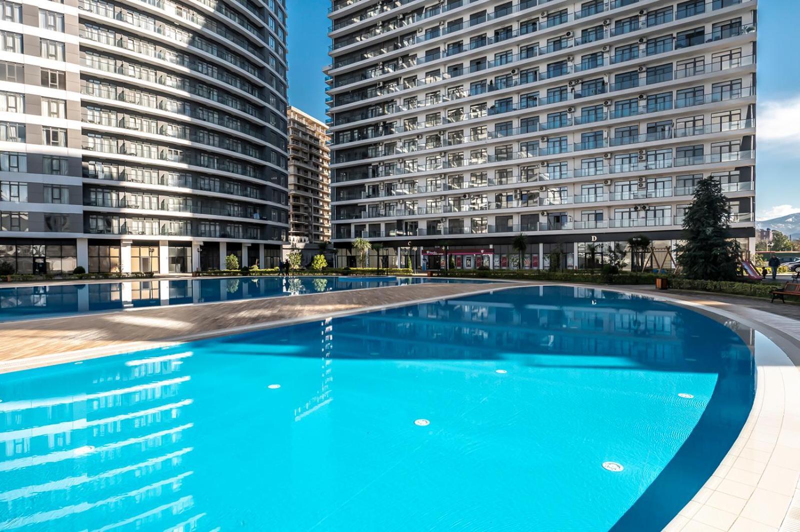 The Grandeur Hotel Батумі Екстер'єр фото