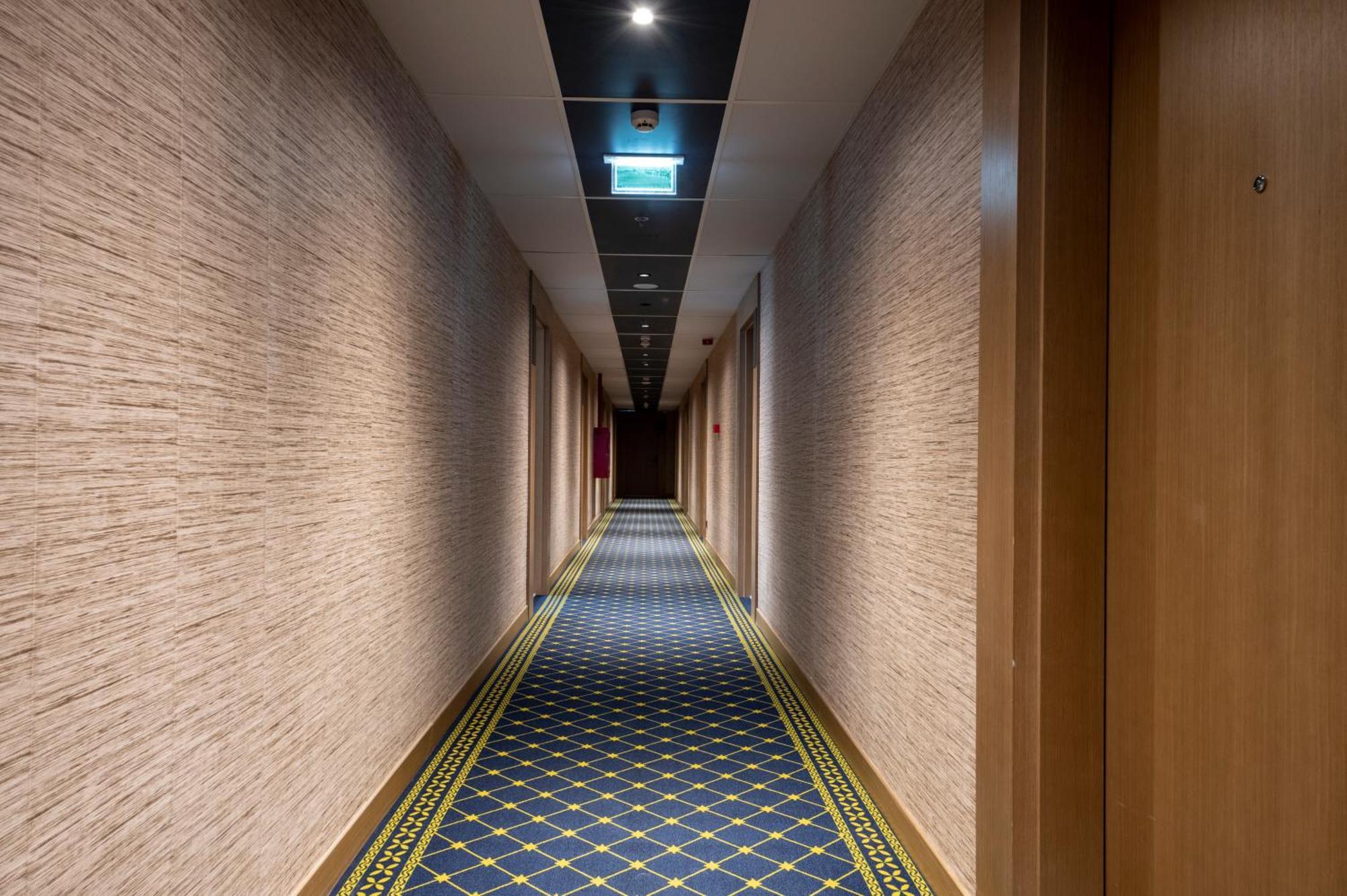 The Grandeur Hotel Батумі Екстер'єр фото