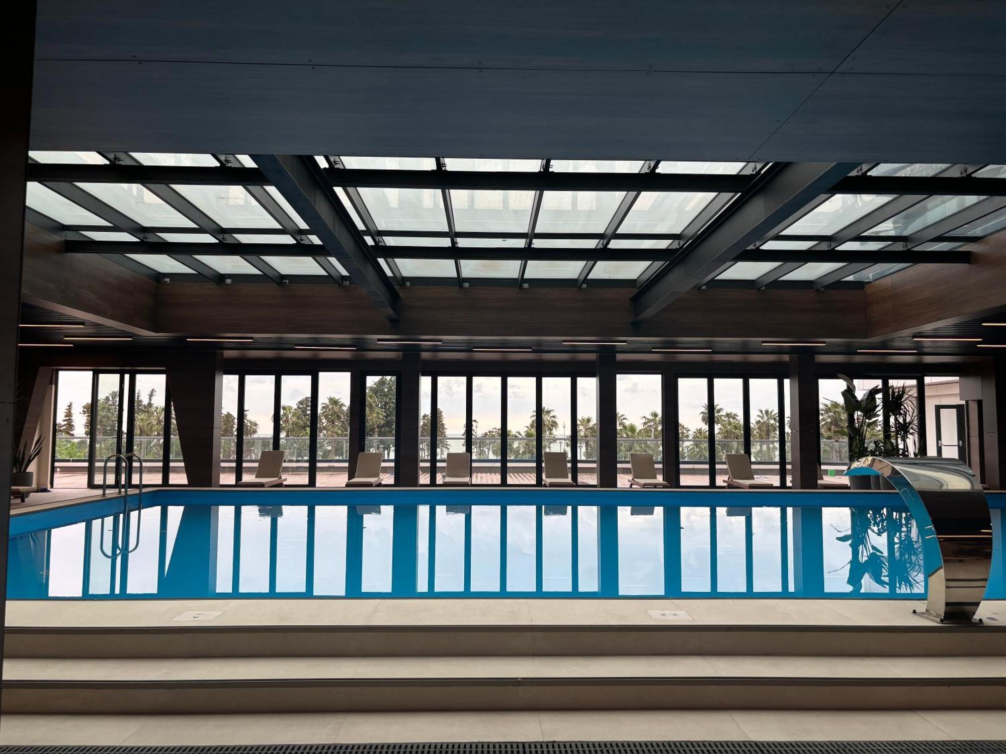 The Grandeur Hotel Батумі Екстер'єр фото